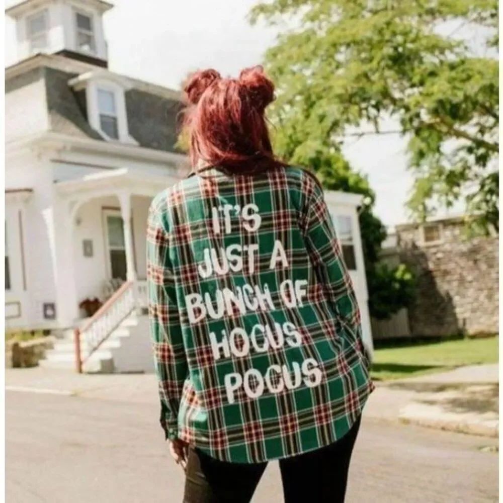 Disney Hocus Pocus Winifred Flannel NWT Size 2XL